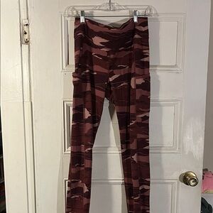 L.L. Bean pink camo leggings